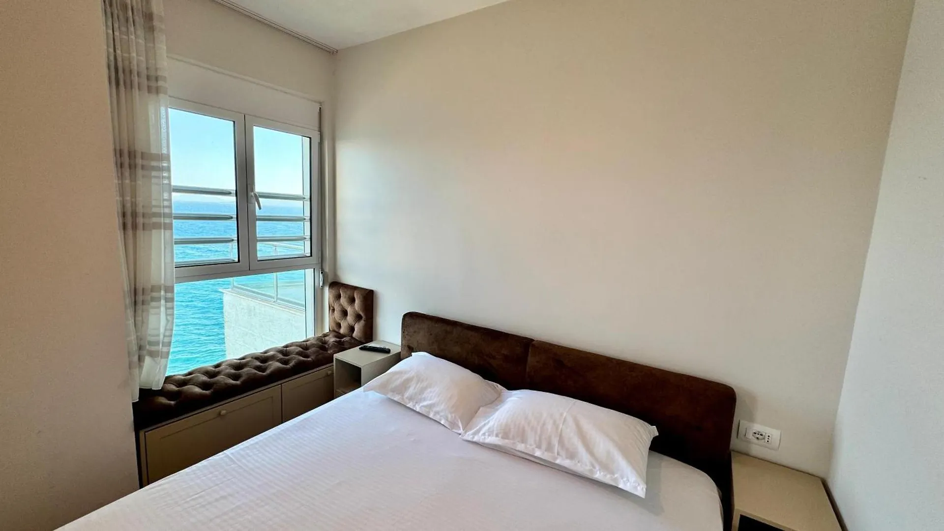 Sunset Breath Taking View Apartment Sarande Albania